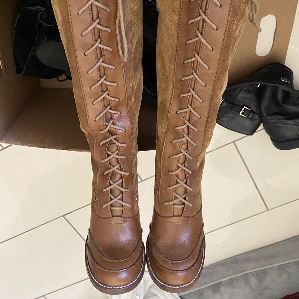 Lucky Brand suede brown lace up boots